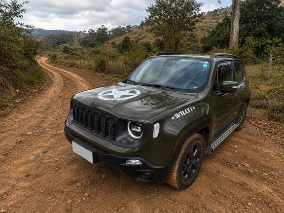 JEEP RENEGADE 2.0 16V TURBO DIESEL WILLYS 4P 4X4 AUTOMÁTICO JEEP RENEGADE 2.0 16V TURBO DIESEL WILLYS 4P 4X4 AUTOMÁTICO